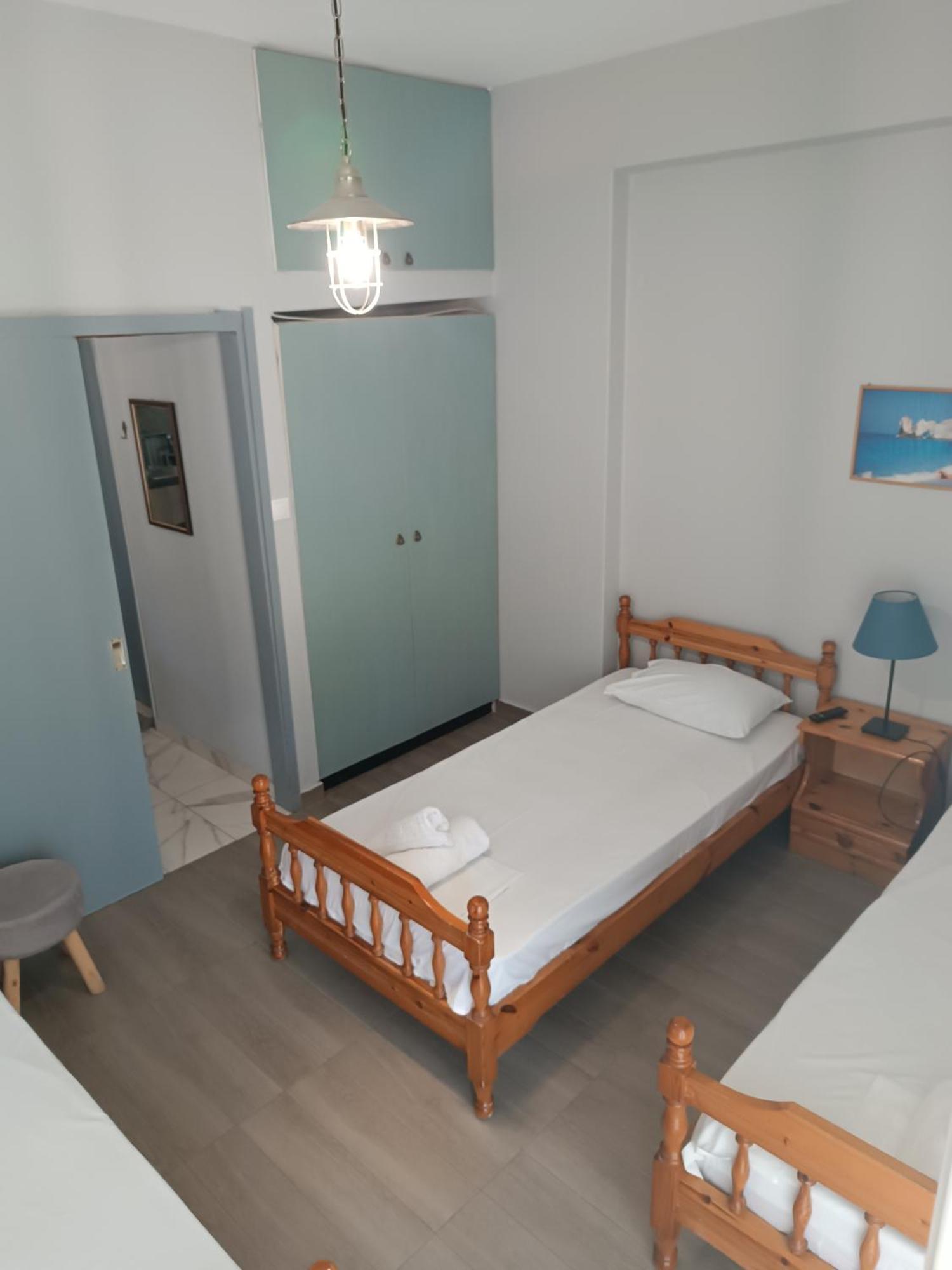 Deluxe Seaside Apartment Konstantinidis Nea Poteidaia Exterior photo